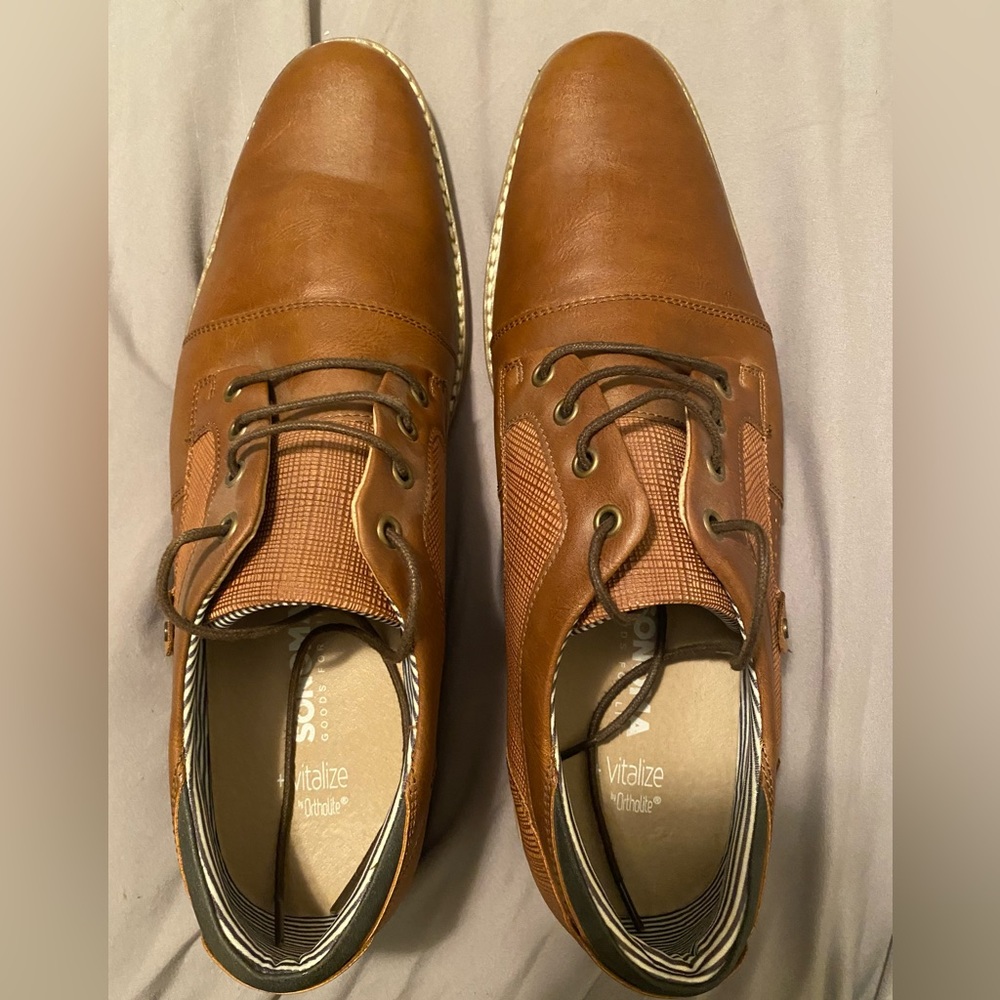 Sonoma Men’s Dress shoes 12M